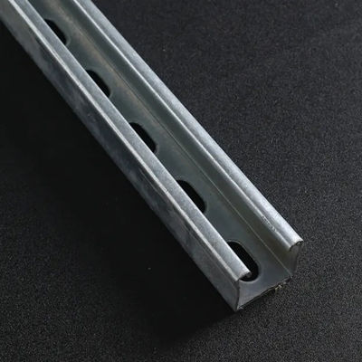 Verzinkte Kohlenstoffstahlmassivstütze Kanal C Profil 50mm-300mm OEM